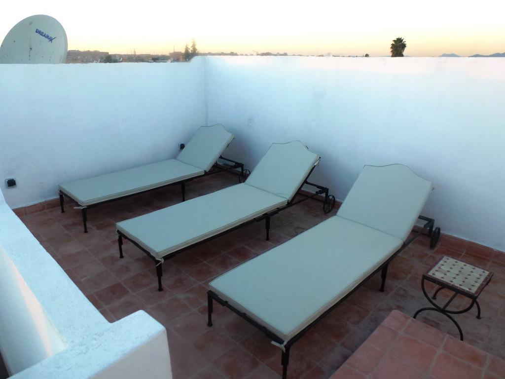 Ryad Laarouss Family Marrakesh Exterior foto