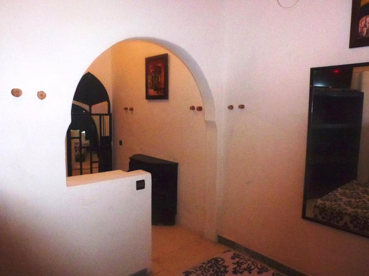 Ryad Laarouss Family Marrakesh Exterior foto